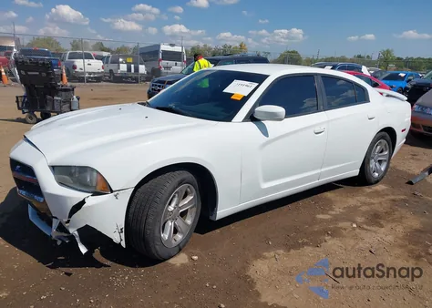 2013 Dodge Charger Se из США, поврежденный, VIN 2C3CDXBG4DH509065